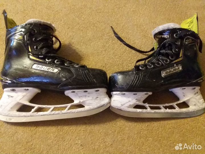 Коньки bauer 13.5 2s