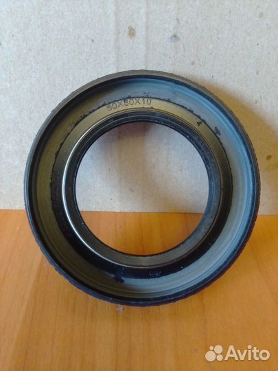 Сальник передней ступицы Газель,Соболь 50х80х10