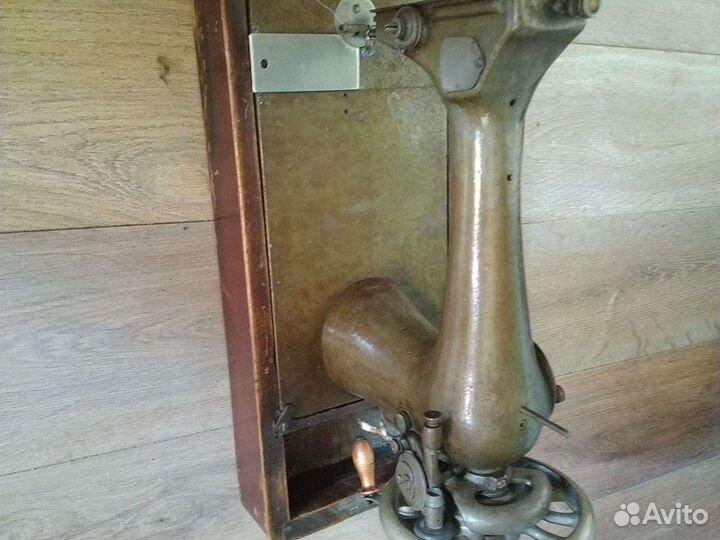 Швейная машина Госшвеймашина