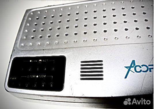 Коммутатор Acorp Hu16D