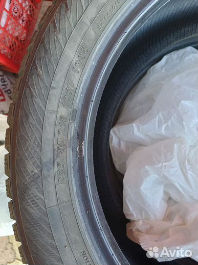 Yokohama Ice Guard IG65 225/55 R18