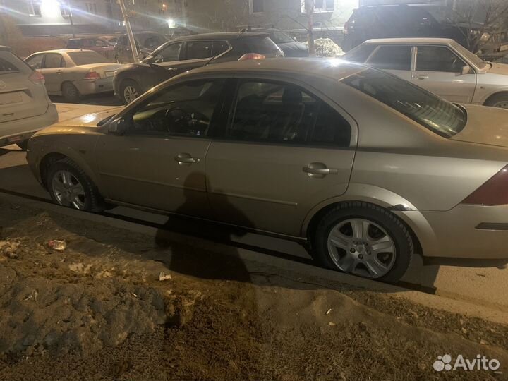 Ford Mondeo 2.0 AT, 2001, 222 000 км