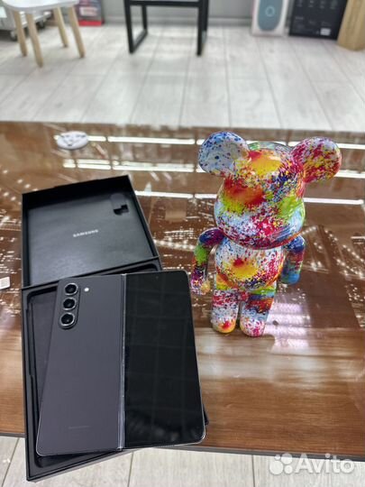 Samsung Galaxy Z Fold5, 12/512 ГБ