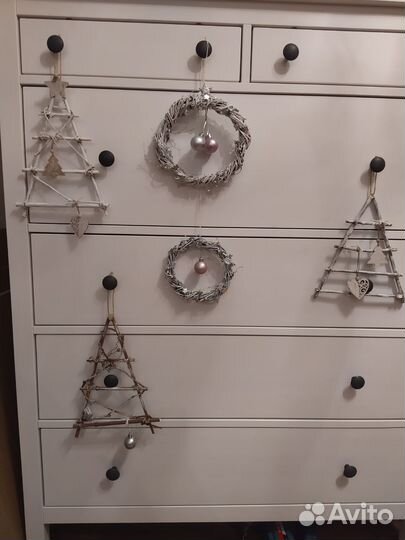 Новогодний и рождественский декор, венки, елки