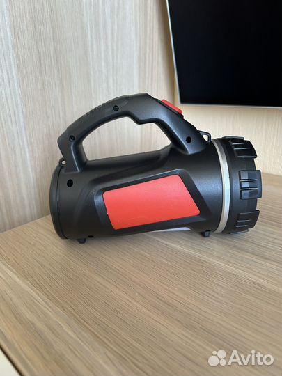Фонарь прожектор
