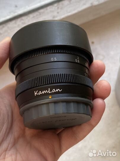 Объектив Kamlan 50mm f1.1