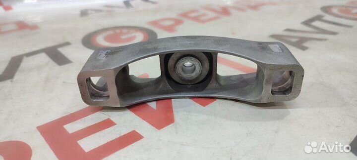 Кронштейн форсунки Porsche Cayenne 9PA1 M4801