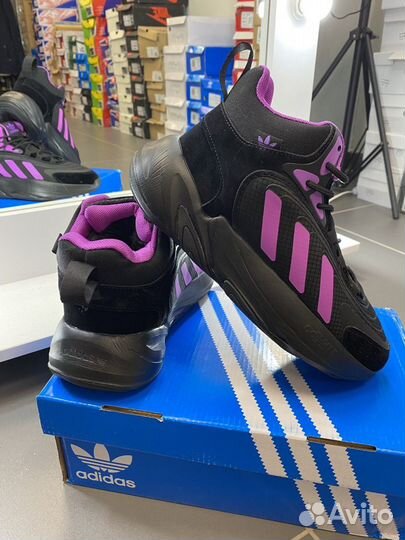 Кроссовки женские зимние Adidas