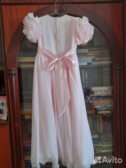 Нарядное платье для девочки