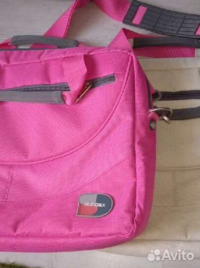 Sumdex для ноутбука белая и розовая