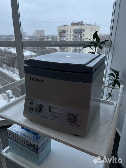 Центрифуга для плазмолифтинга лабораторная с ру