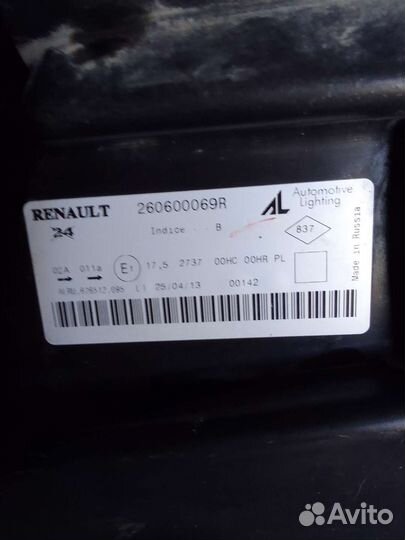 Передняя левая фара Рено Дастер