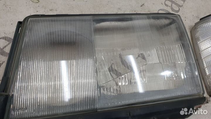 Фары + поворотники на Mercedes-Benz W124