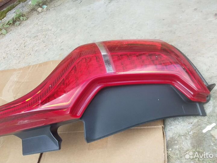 Volvo xc90 фонарь задний правый