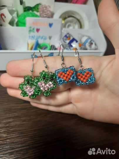 Украшения из бисера