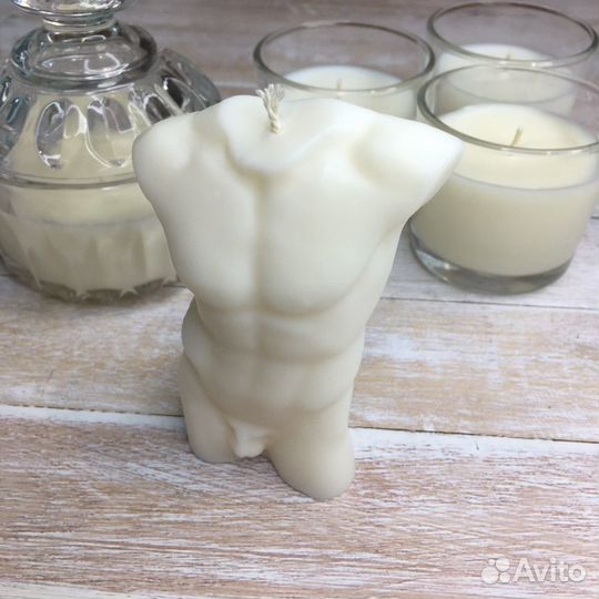 Свеча торс, пуфик