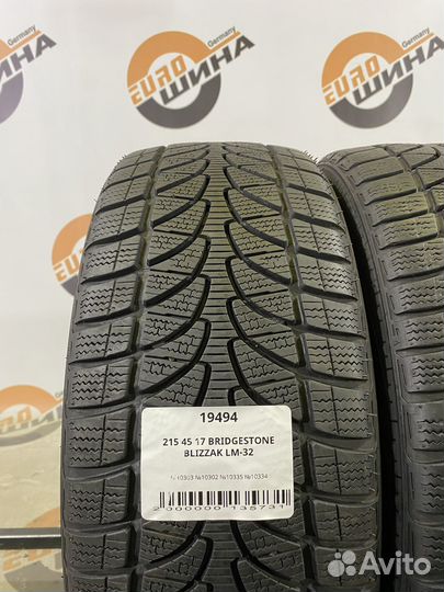 Bridgestone Blizzak LM-32 215/45 R17