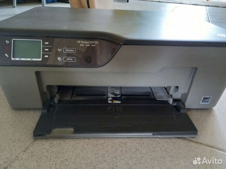 Цветной струйный принтер HP Deskjet 3070 A со скан