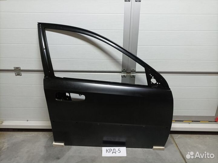 Дверь передняя правая Chevrolet Lacetti