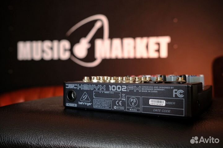 Микшерный Пульт + аксессуары