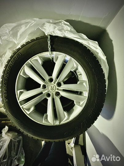 Комплект зимних колес R18 235x65x18 на дисках