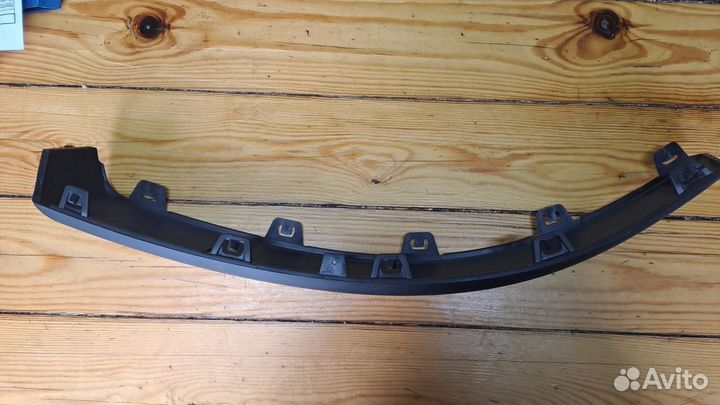 Молдинг переднего бампера правый Citroen C4(05-11)