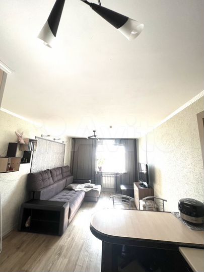 2-к. квартира, 42 м², 5/5 эт.