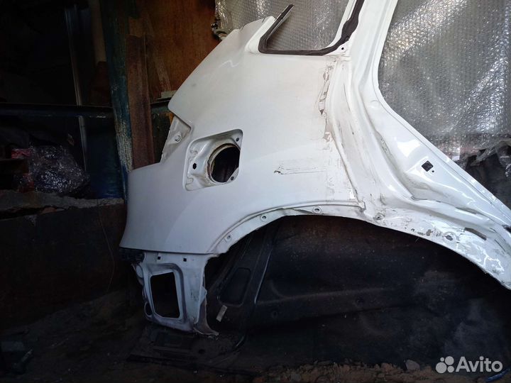 Крыло с аркой T32