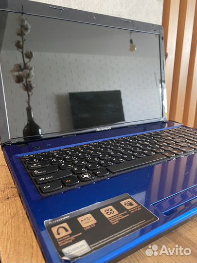 Ноутбук lenovo