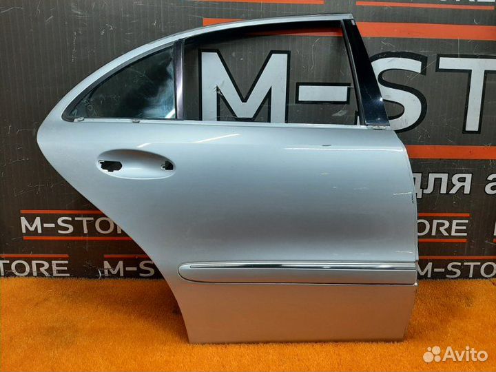Дверь задняя правая Mercedes-Benz E-Class W211