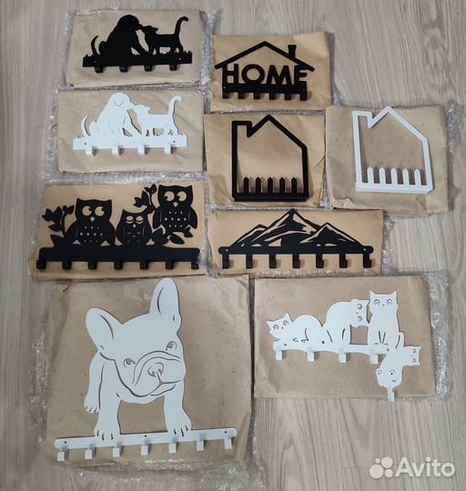 Ключница настенная металлическая новая