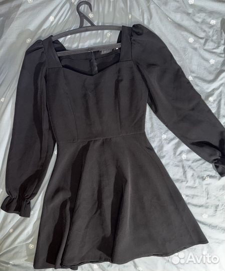 Платье женское m