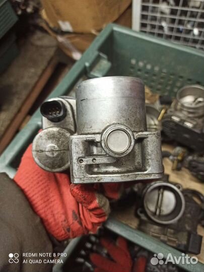 Бора Гольф 4 1.6i 16v Дросель VDO 036 133 062A