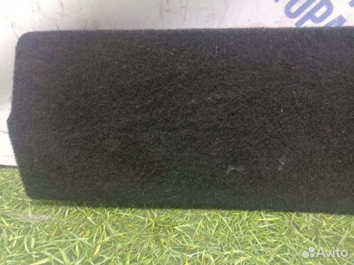 Обшивка багажника правая Nissan Murano кроссовер