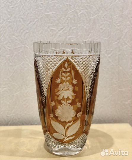 Вазы хрустальные