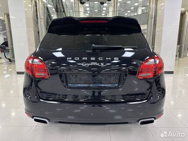 Porsche Cayenne S 4.8 AT, 2011, 145 000 