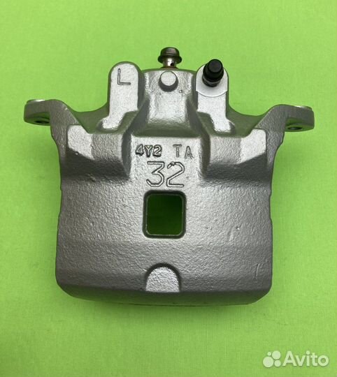 Nissan Juke тормозной суппорт