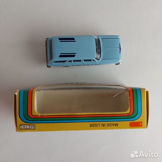 Модель 1/43 москвич 427 СССР