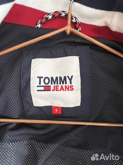 Ветровка Tommy Jeans новая р. 42-44