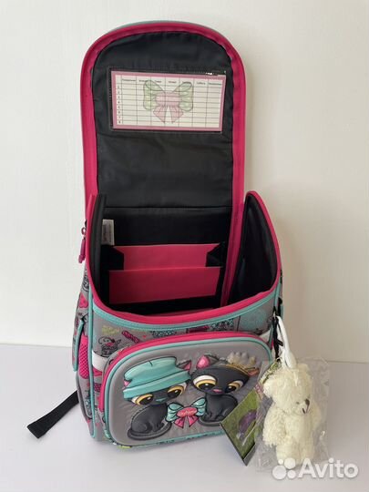 Рюкзак для девочек новый