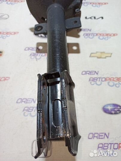 Амортизатор подвески задний Renault Duster 2 1.5