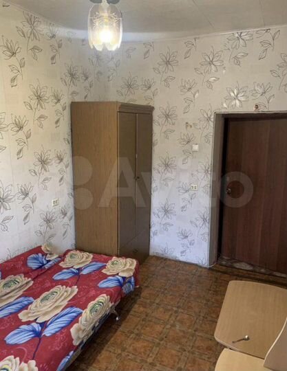 Комната 10 м² в 3-к., 2/4 эт.