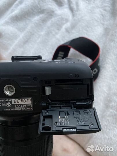 Зеркальный фотоаппарат canon eos 1100d