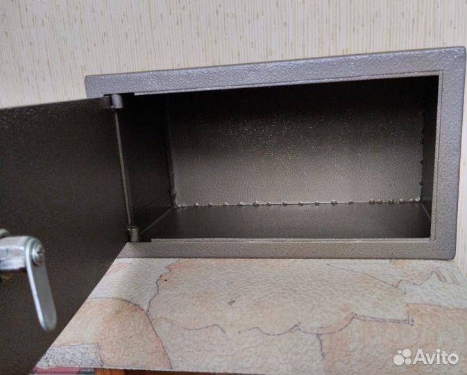 Оружейный сейф