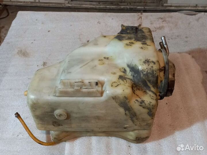 Бачок стеклоомывателя Мерседес W210