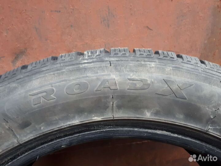 RoadX RX Frost WH12 255/50 R19
