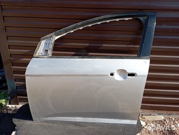 Ford Focus 3 Дверь передняя левая бу оригинальная