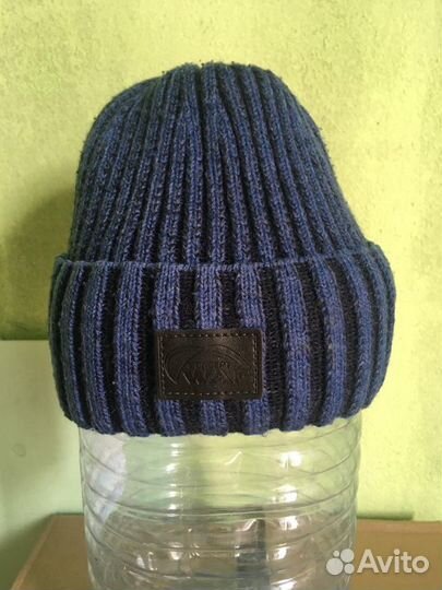 Шапка женская и мужская, варежки женские