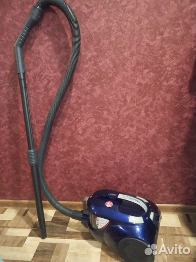 Пылесос LG 1600w