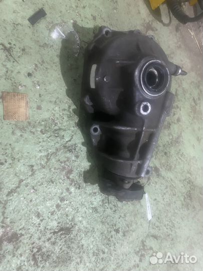 Редуктор передний BMW e70